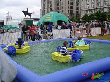 Boat Lake - 20ft by 20ft Four kiddies' paddle boats 15 inch deep water