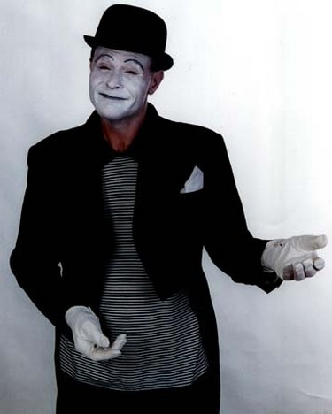 Mix & mingle traditional white faced mime artist - a la Marcel Marceau