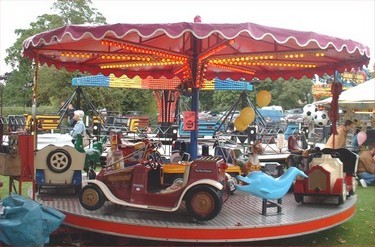 Childrens Fairground Platform Ride Toy Set