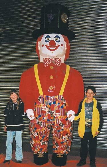  10feet Tall Walk-around Clown